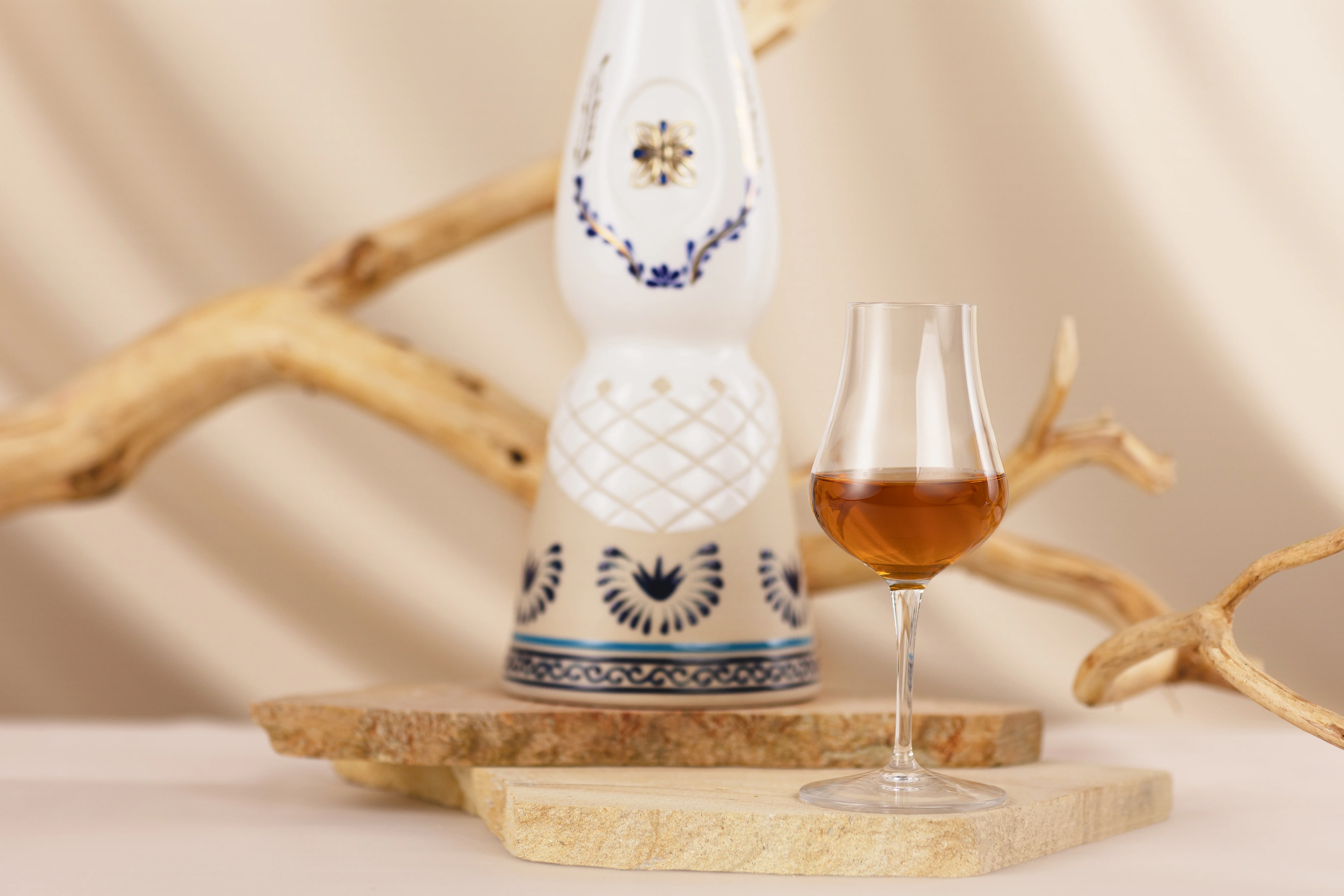 CLASE AZUL TEQUILA ANEJO 750ML - Image 2