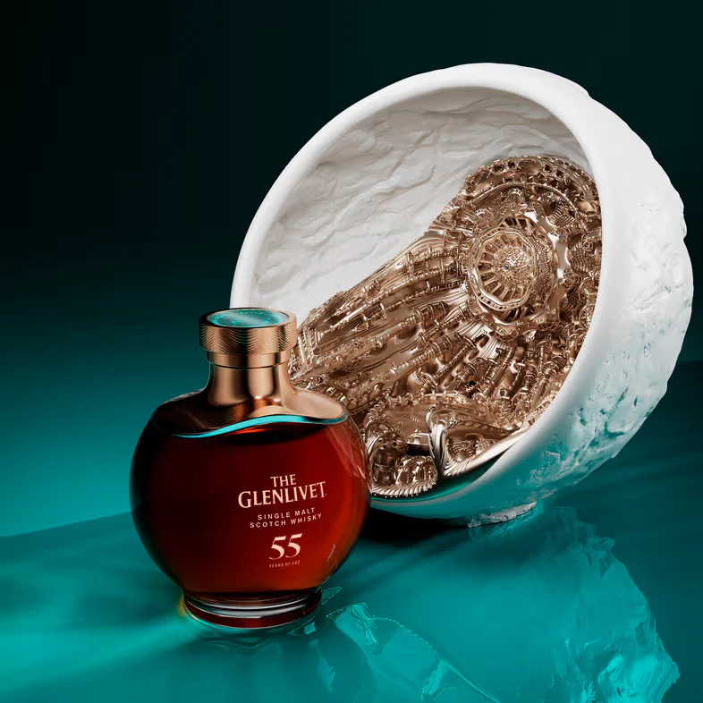 GLENLIVET SCOTCH SINGLE MALT THE ETERNAL COLLECTION 55YR 700ML - Image 2